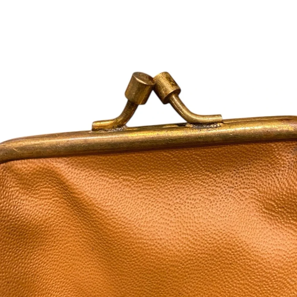 VTG Little Granny Kiss Lock Coin Pouch‎ Brown Coin Purse Wallet